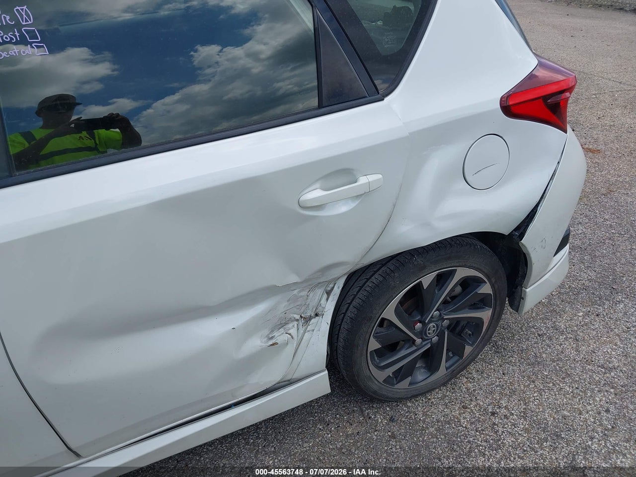 2016 SCION IM · 6/11