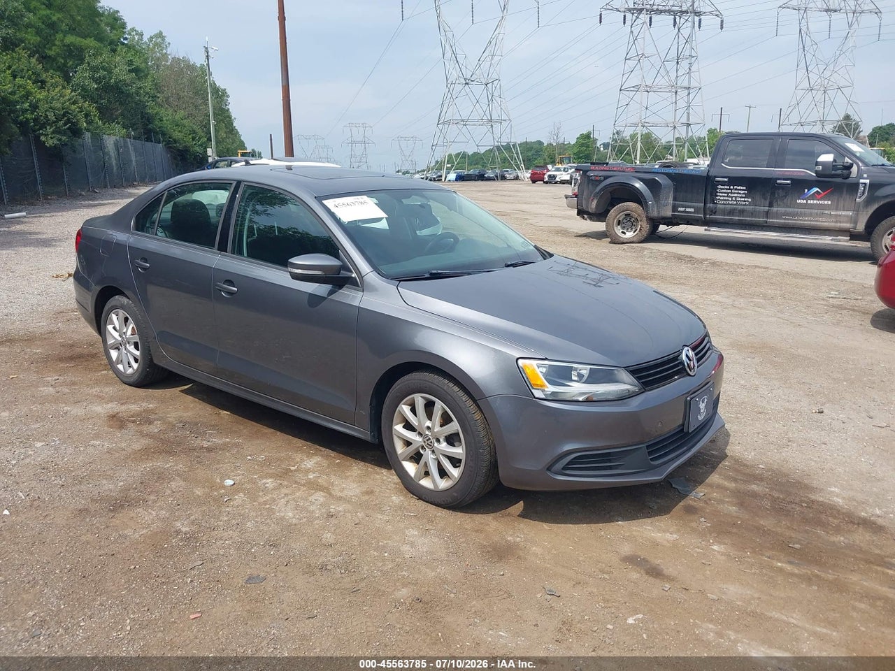 3VWDZ7AJXBM****** · 2011 VOLKSWAGEN JETTA 2.5L SE