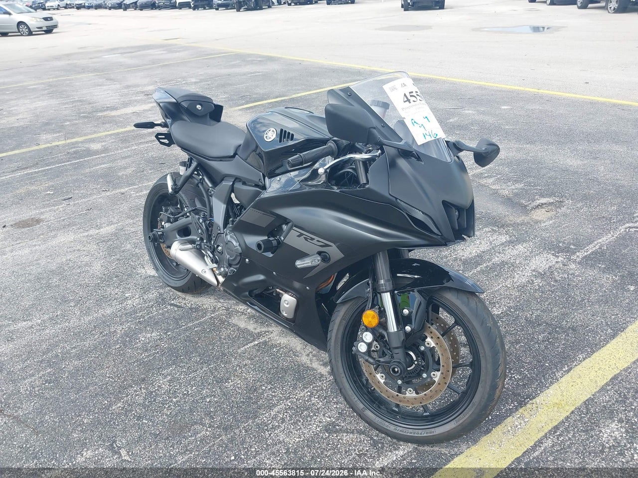 JYARM38Y1SA****** · 2025 YAMAHA YZFR7