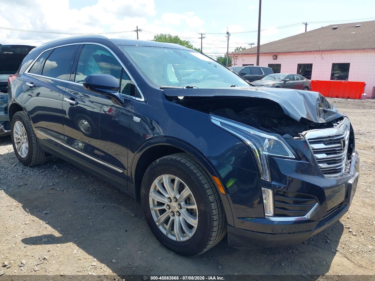 1GYKNARS8HZ****** · 2017 CADILLAC XT5 STANDARD