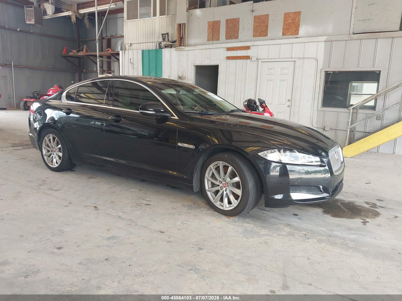 SAJWA0FS5FP****** · 2015 JAGUAR XF 2.0T PREMIUM