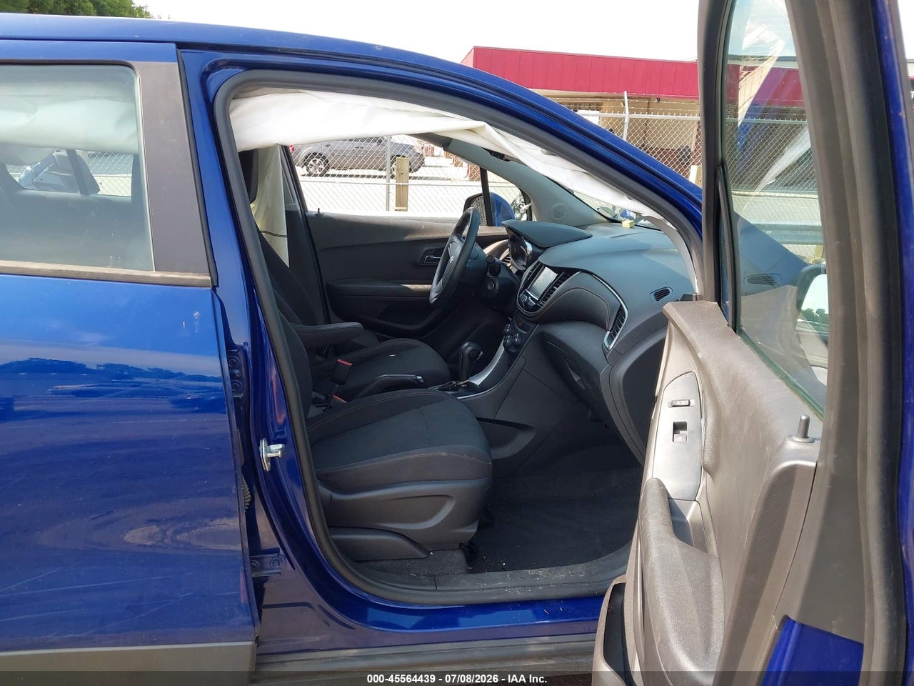 2017 CHEVROLET TRAX LS · 5/11