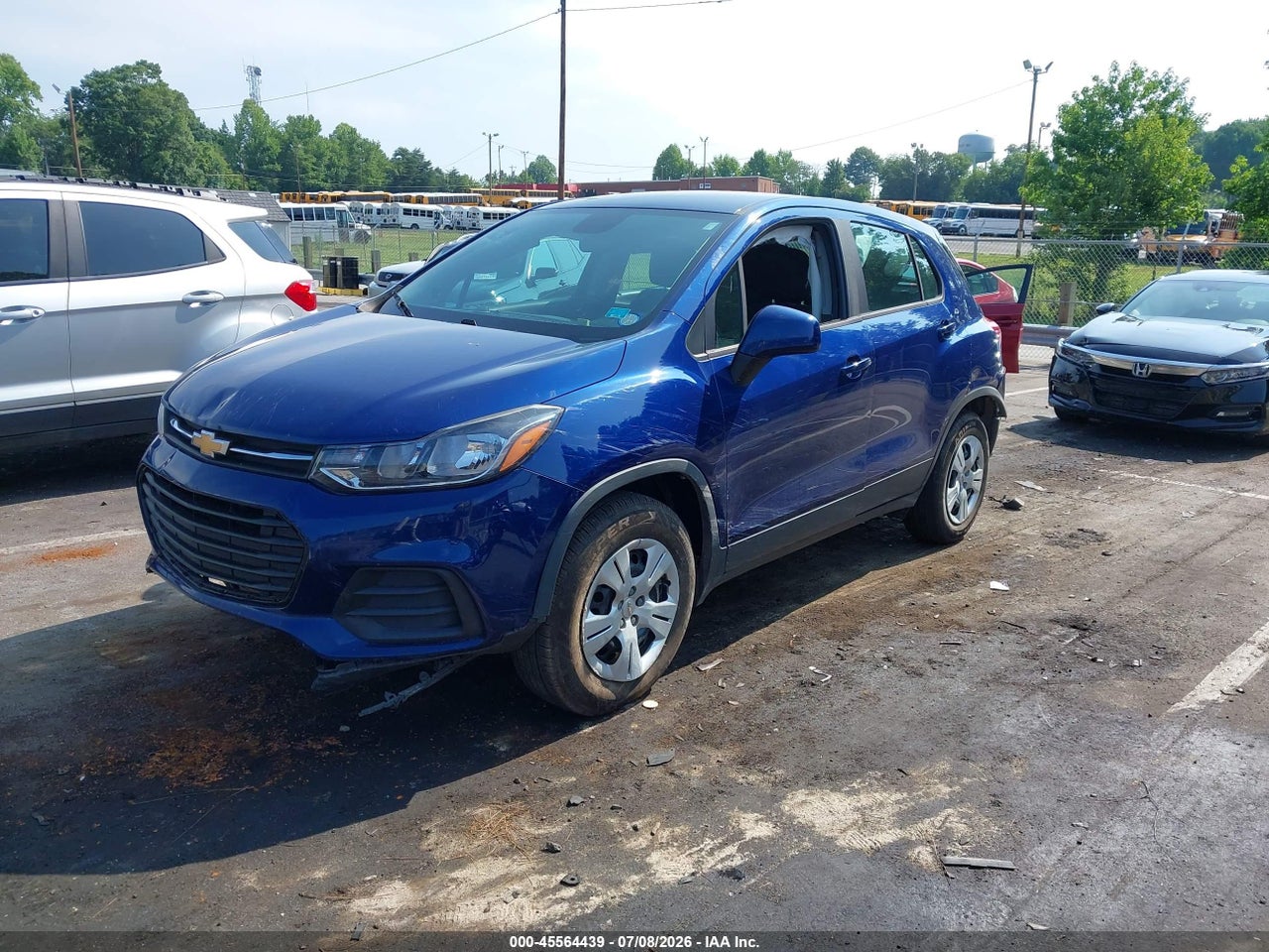 2017 CHEVROLET TRAX LS · 2/11