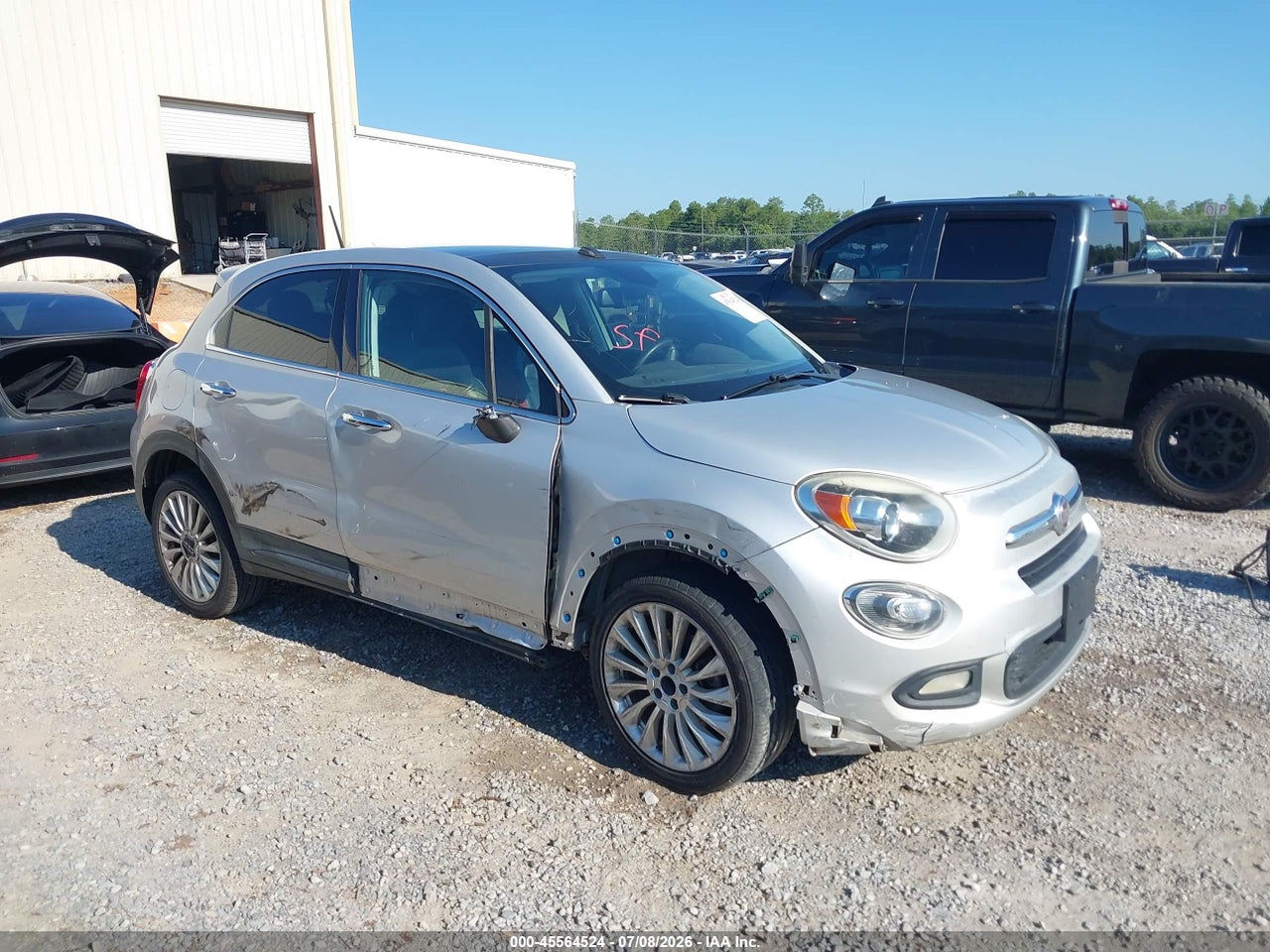 ZFBCFXDT9GP****** · 2016 FIAT 500X LOUNGE