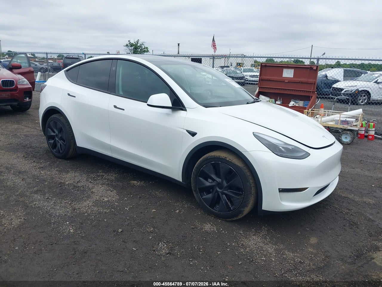 7SAYGDEE5SF****** · 2025 TESLA MODEL Y LONG RANGE DUAL MOTOR ALL-WHEEL DRIVE