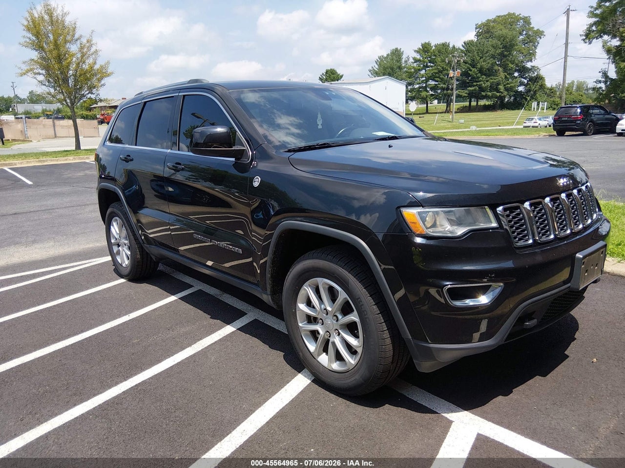 1C4RJFAG4MC****** · 2021 JEEP GRAND CHEROKEE LAREDO E 4X4