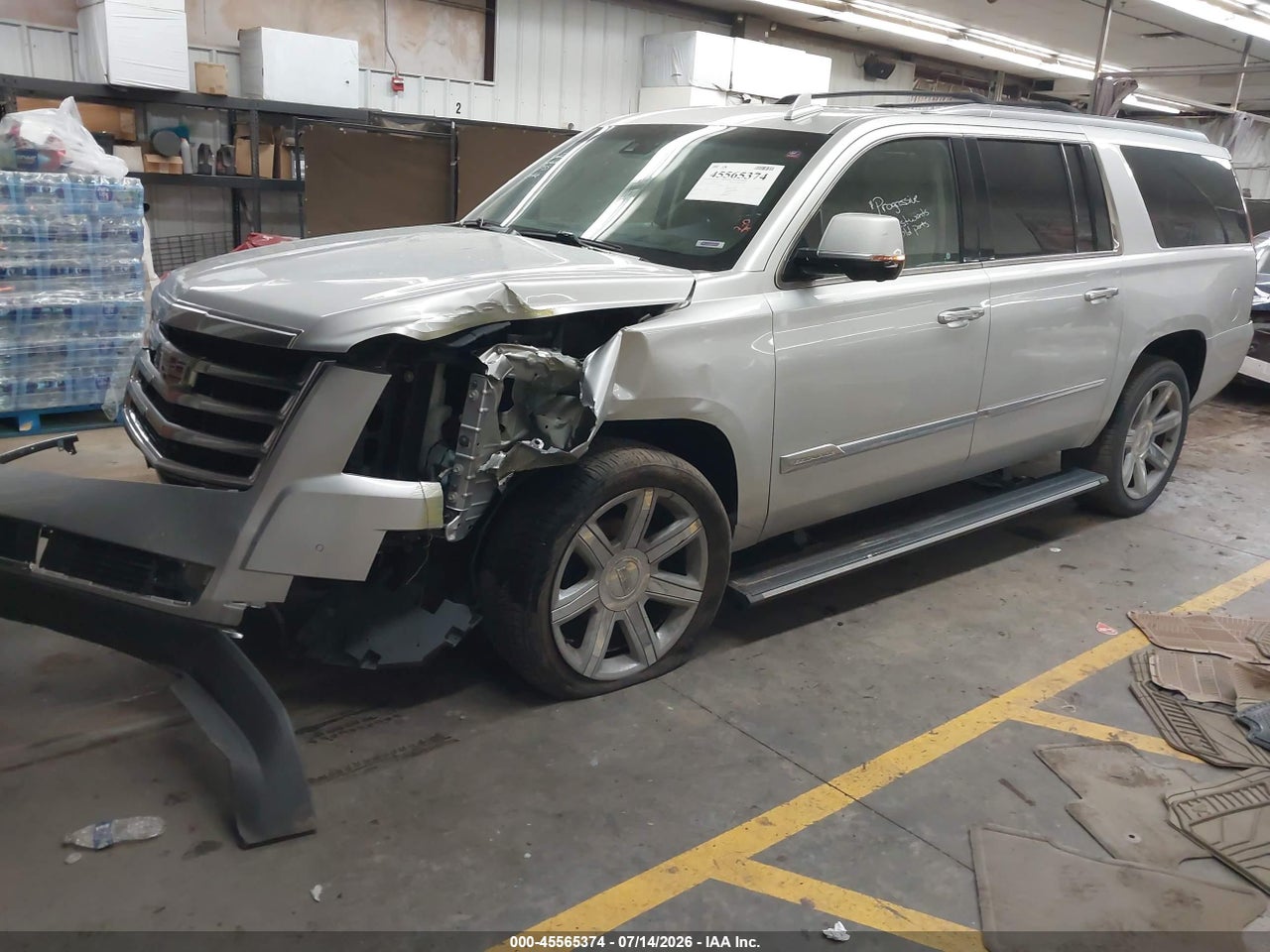 2015 CADILLAC ESCALADE ESV PREMIUM · 2/11