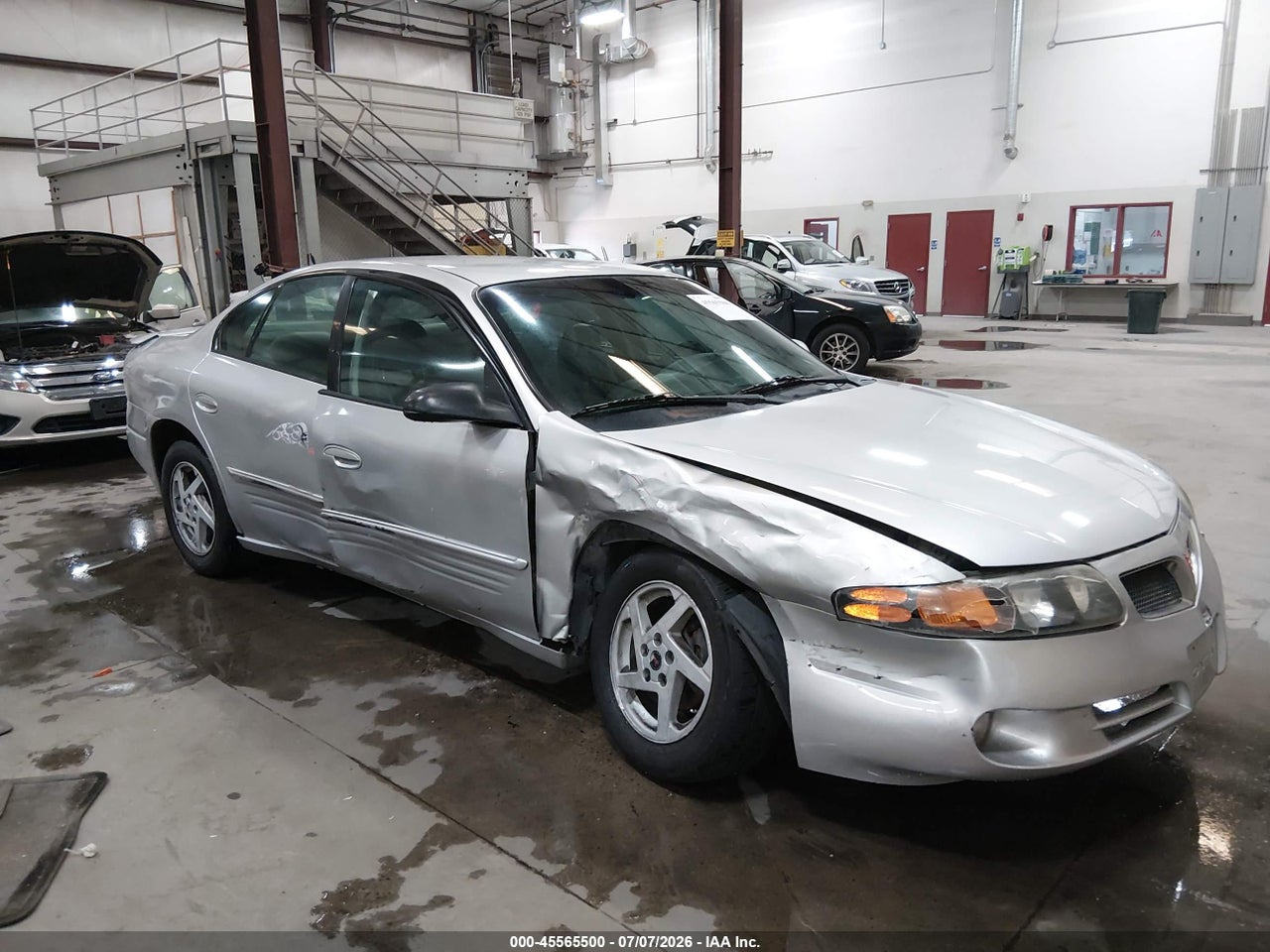 2003 PONTIAC BONNEVILLE SE