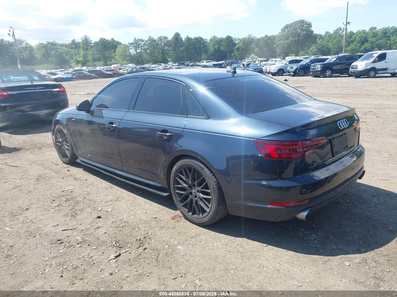 2018 AUDI A4 2.0T PREMIUM/2.0T TECH PREMIUM · 3/11