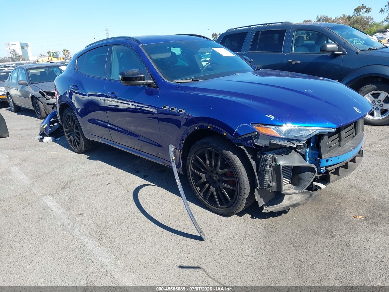 ZN661XUA8MX****** · 2021 MASERATI LEVANTE