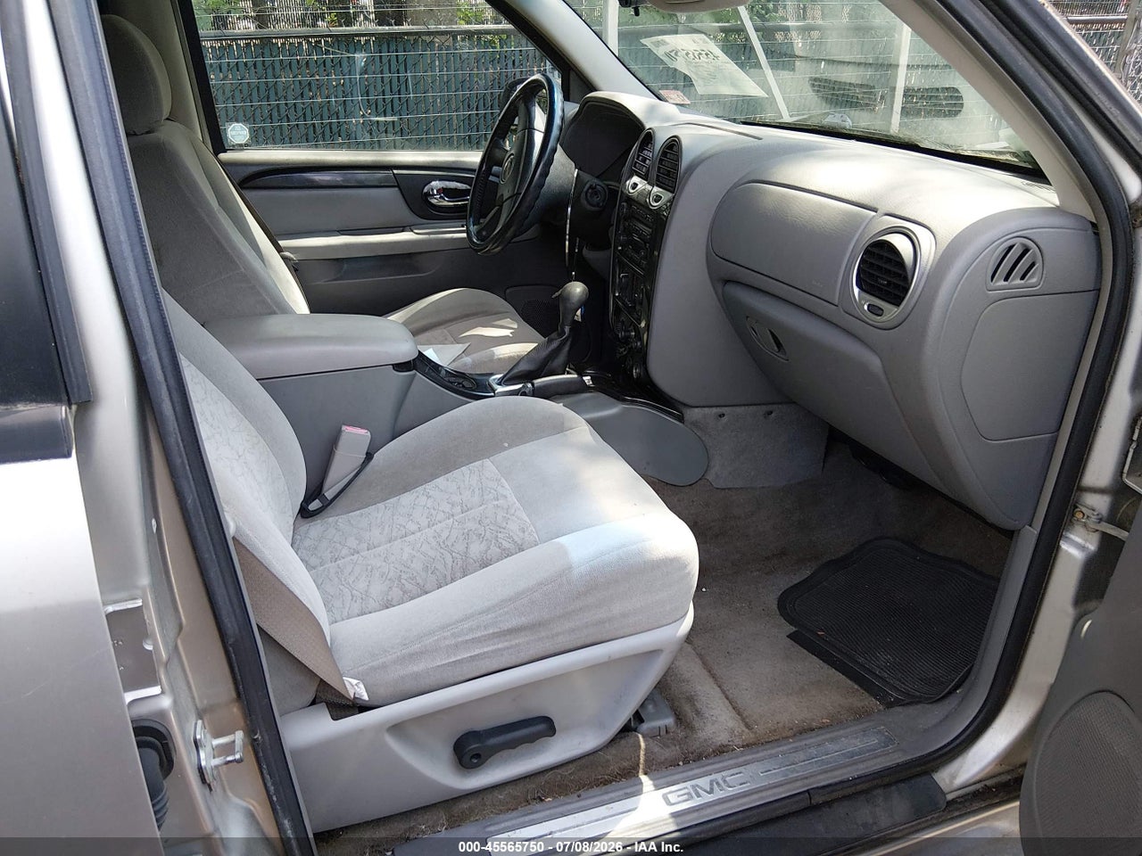 2005 GMC ENVOY XL SLE · 5/11