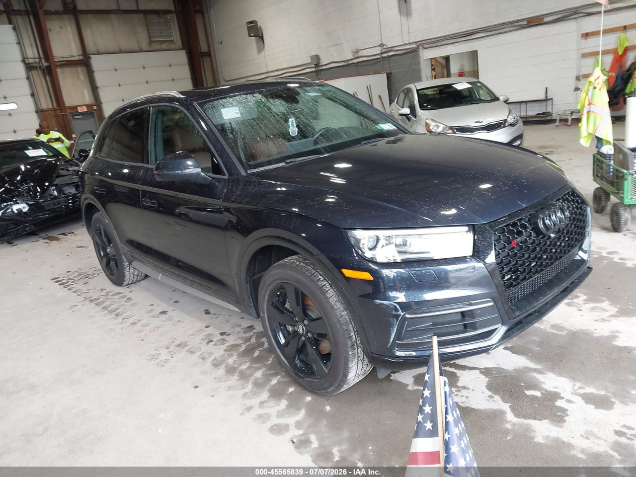 WA1ANAFY6J2****** · 2018 AUDI Q5 2.0T PREMIUM