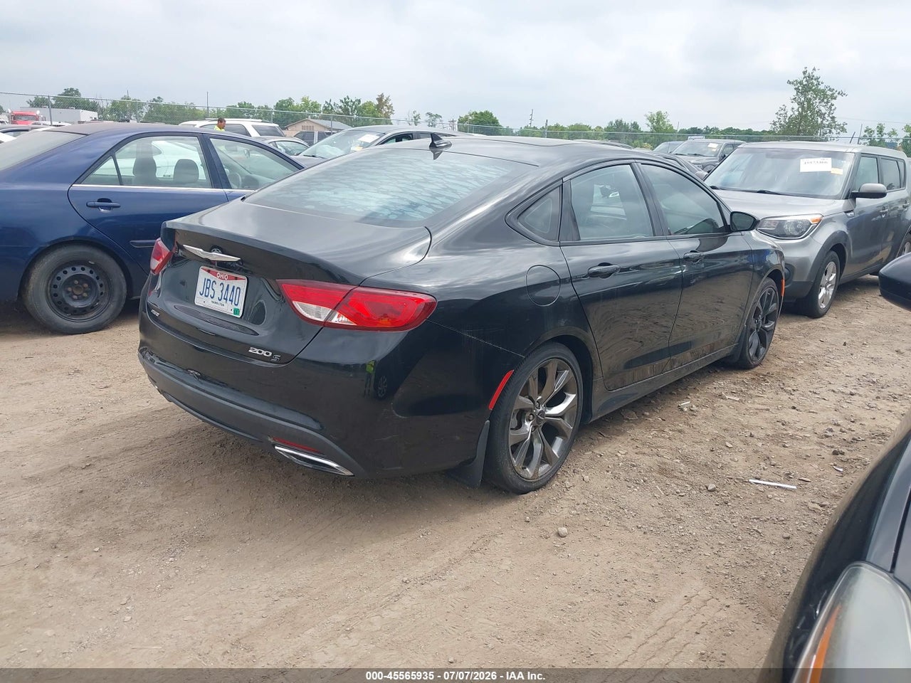 1C3CCCDG5FN****** · 2015 CHRYSLER 200 S · 4/11