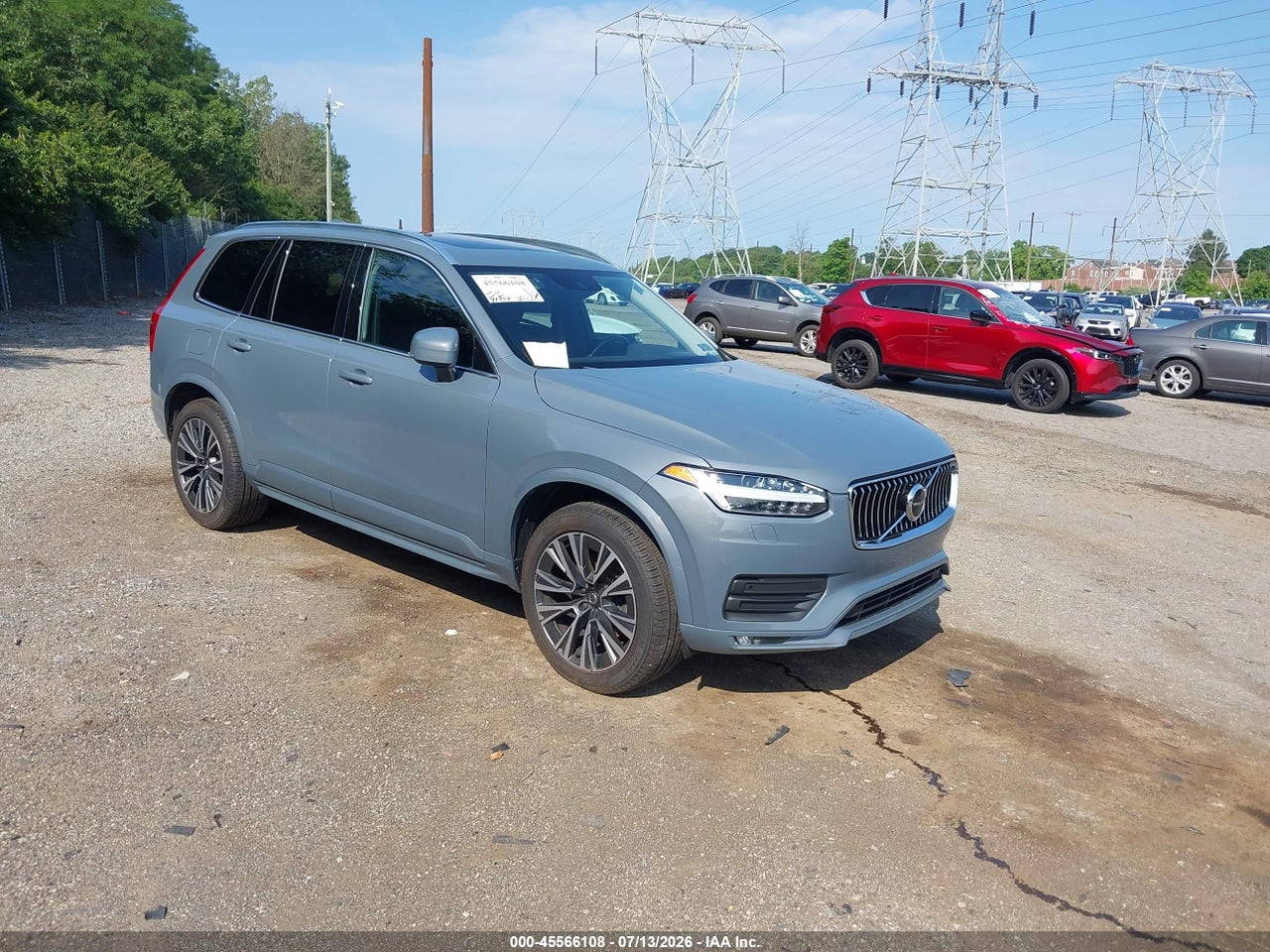 YV4A22PK3N1****** · 2022 VOLVO XC90 T6 MOMENTUM 7 PASSENGER