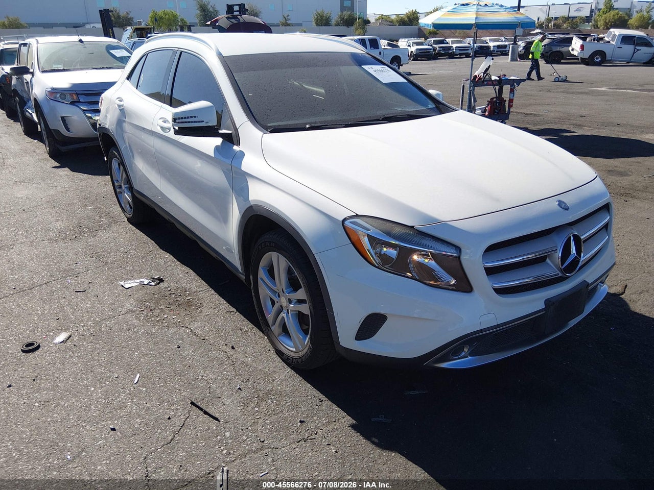 WDCTG4GB8FJ****** · 2015 MERCEDES-BENZ GLA 250 4MATIC
