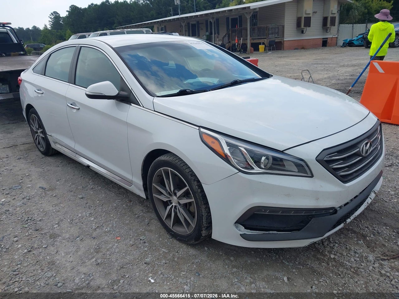 5NPE34AB5FH****** · 2015 HYUNDAI SONATA SPORT 2.0T
