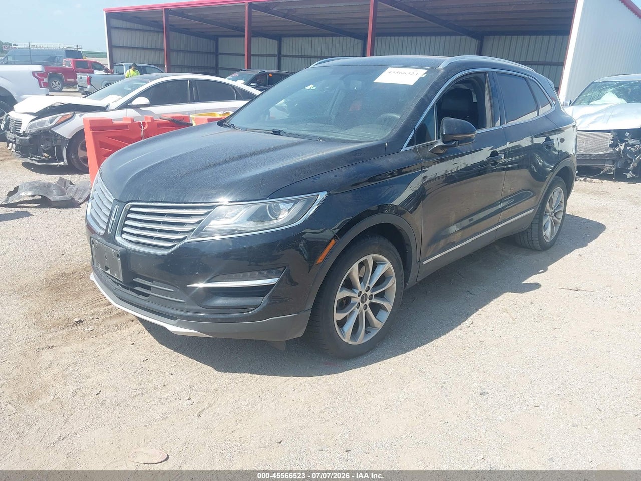 2017 LINCOLN MKC SELECT · 2/11