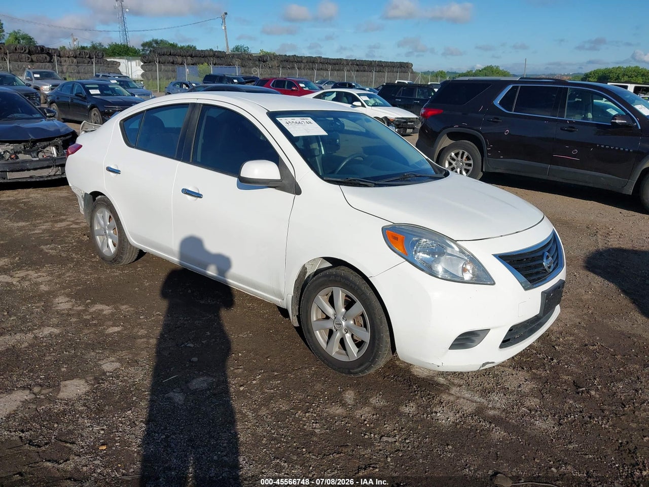 3N1CN7AP6EL****** · 2014 NISSAN VERSA 1.6 SV