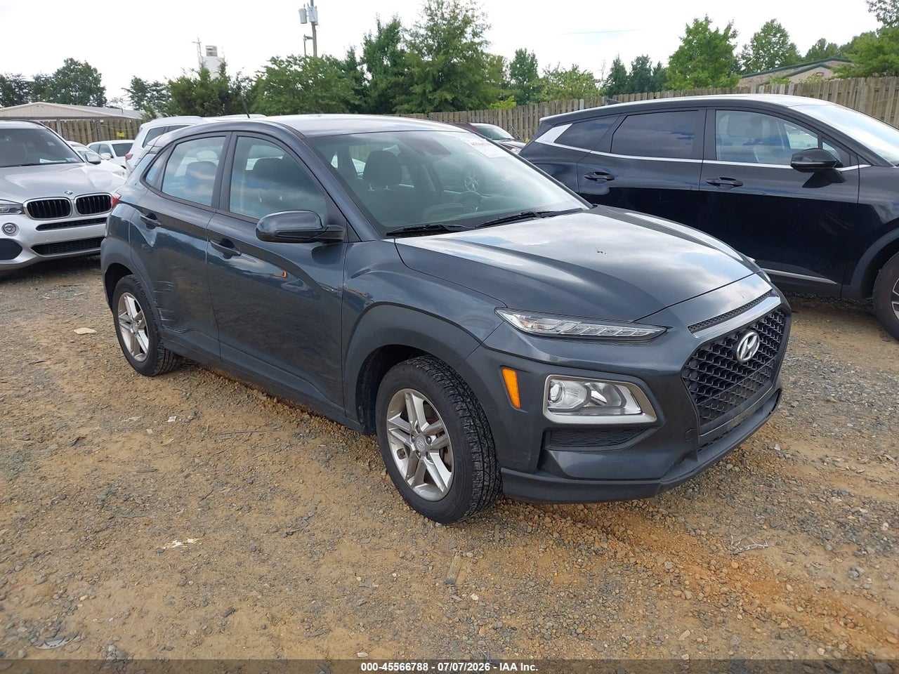 KM8K12AA6KU****** · 2019 HYUNDAI KONA SE