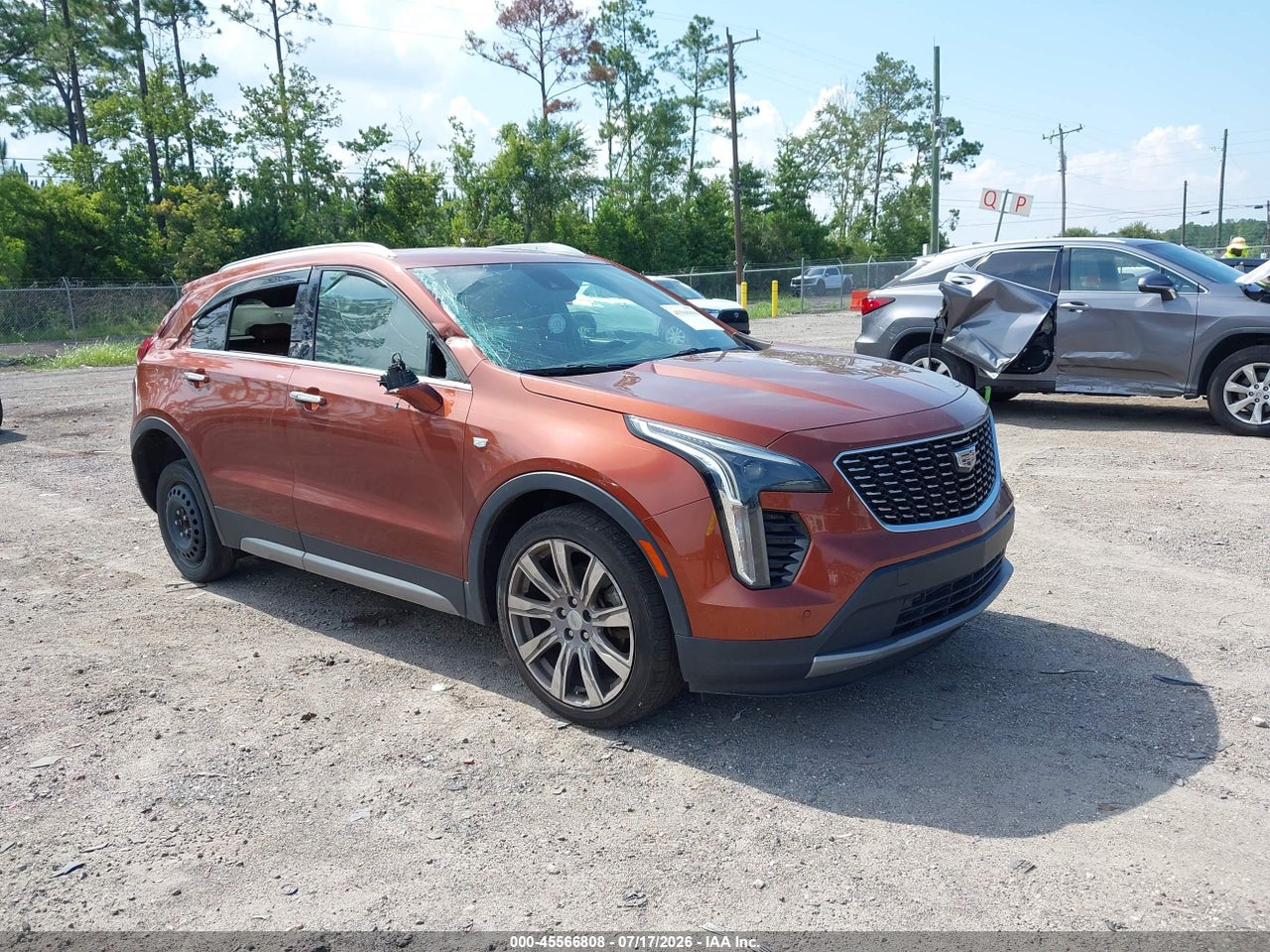2019 CADILLAC XT4 PREMIUM LUXURY