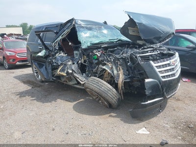1GYS4BKJ3HR****** · 2017 CADILLAC ESCALADE LUXURY