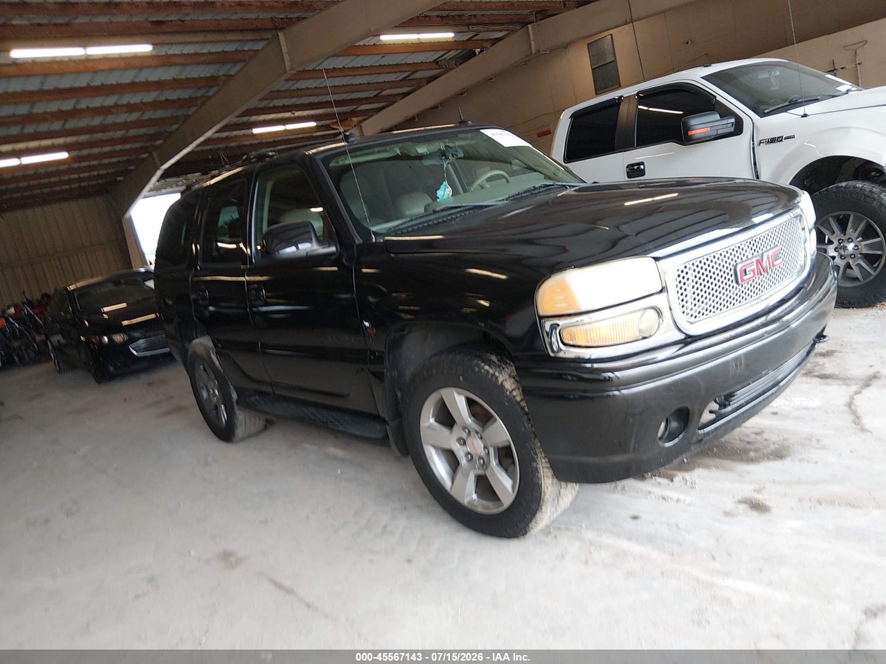 1GKEK63U84J****** · 2004 GMC YUKON DENALI