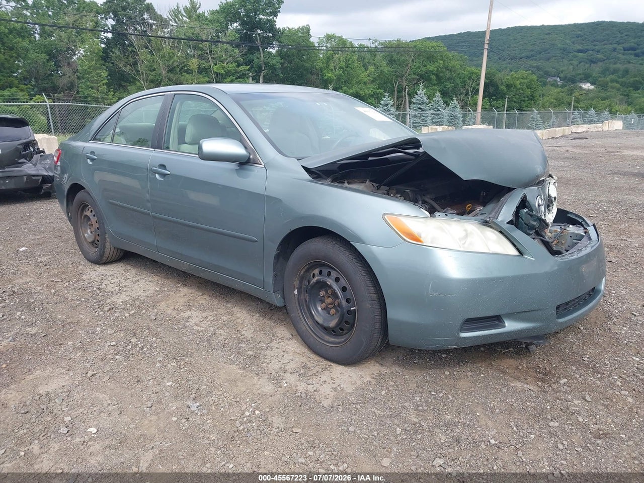 2007 TOYOTA CAMRY LE · 1/12