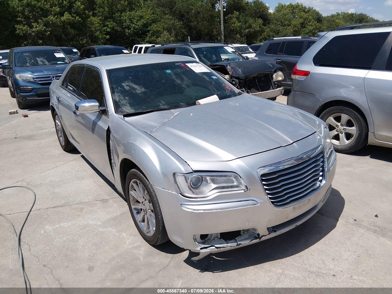 2C3CCACG7CH****** · 2012 CHRYSLER 300 LIMITED