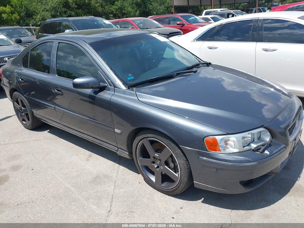 2005 VOLVO S60 R