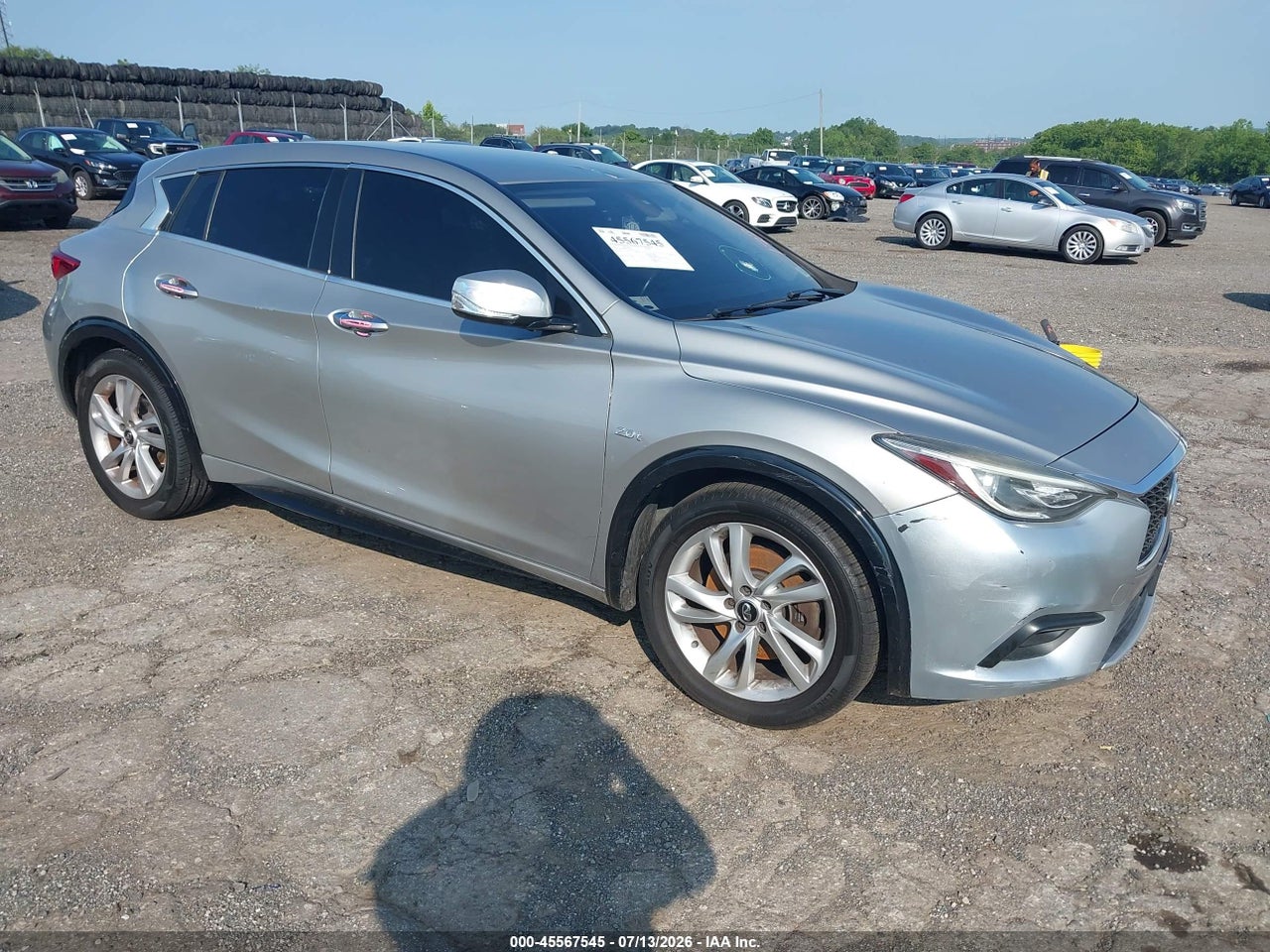 SJKCH5CP1HA****** · 2017 INFINITI QX30