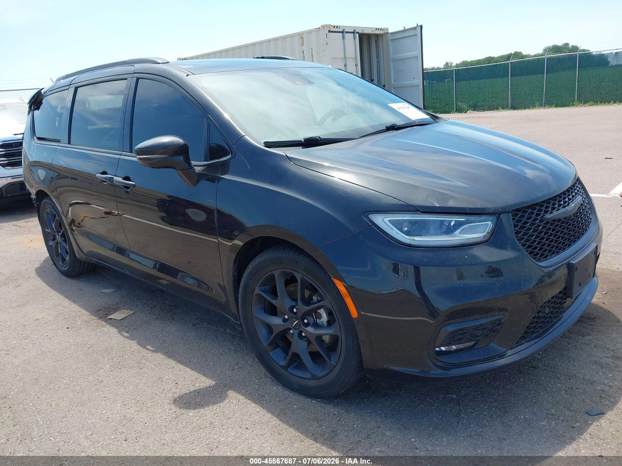 2C4RC1GGXNR****** · 2022 CHRYSLER PACIFICA LIMITED