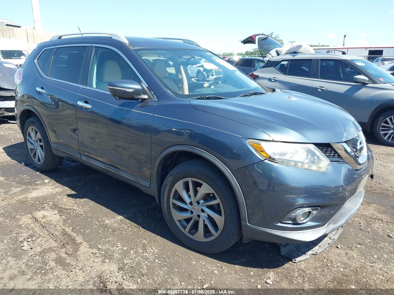 5N1AT2MV8FC****** · 2015 NISSAN ROGUE SL