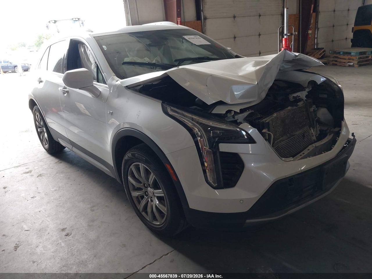 1GYFZDR43KF****** · 2019 CADILLAC XT4 PREMIUM LUXURY