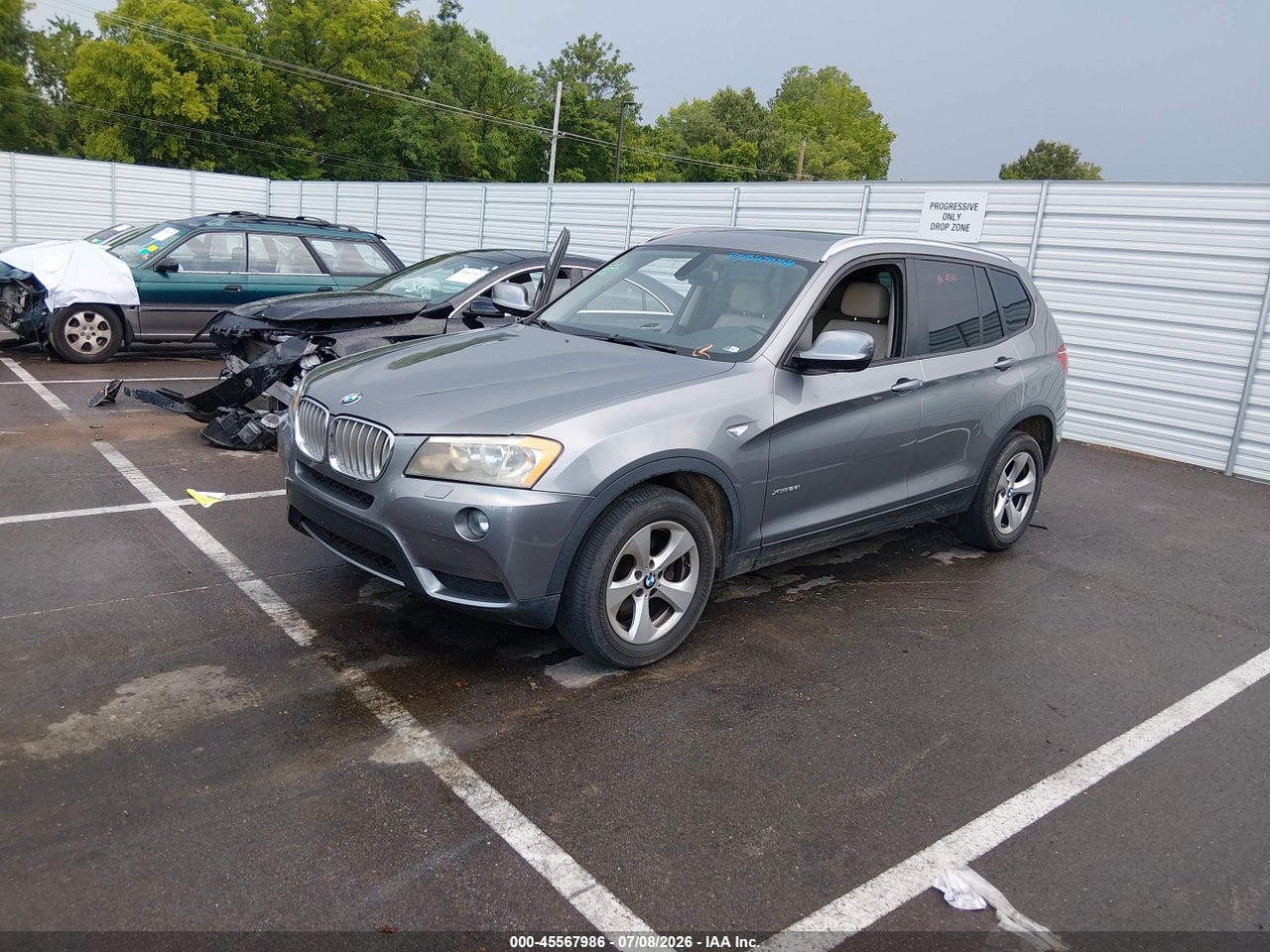 2011 BMW X3 XDRIVE28I · 2/6