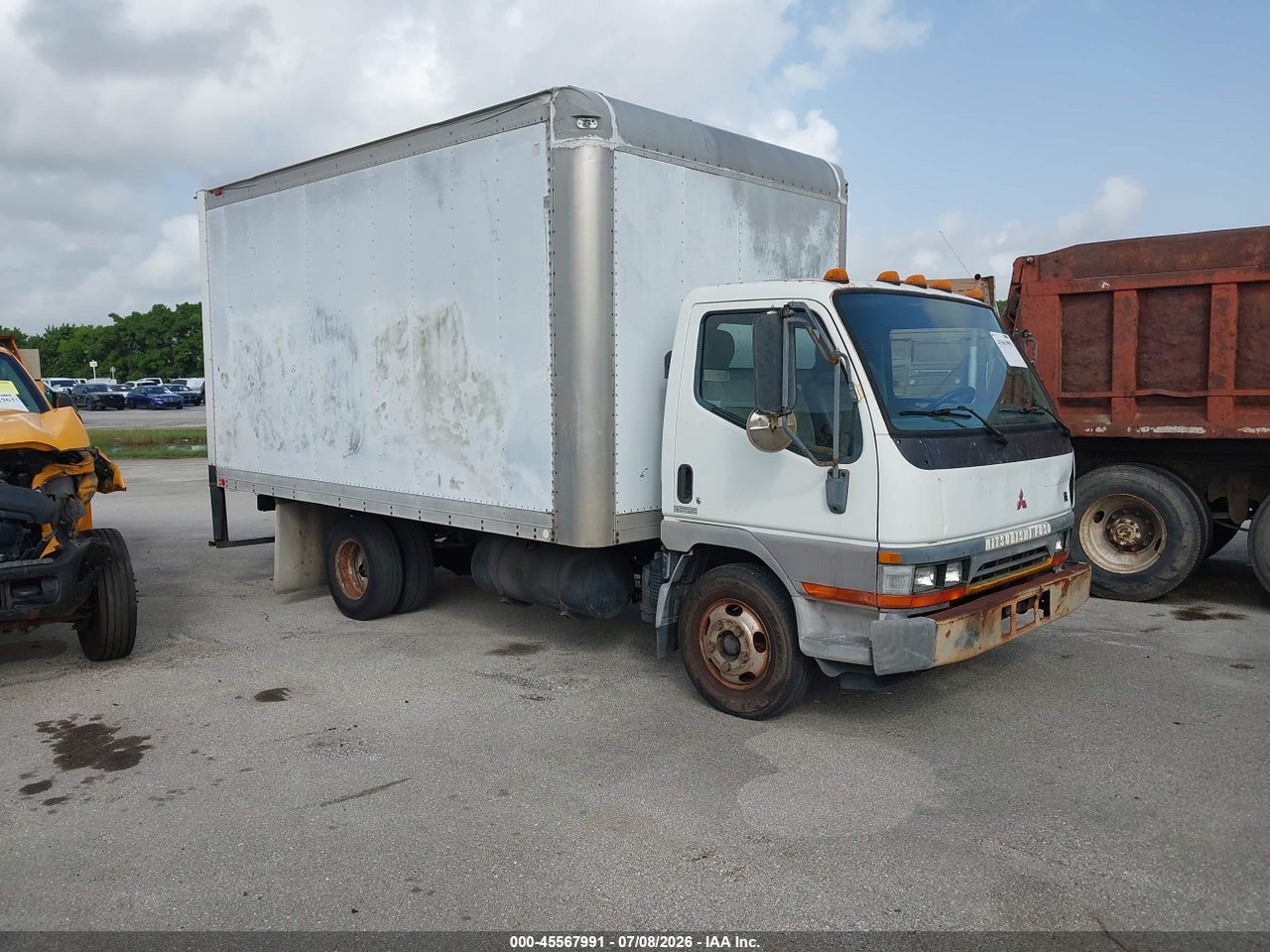 JW6AAE1H9YL****** · 2000 MITSUBISHI FUSO TRUCK FE 639