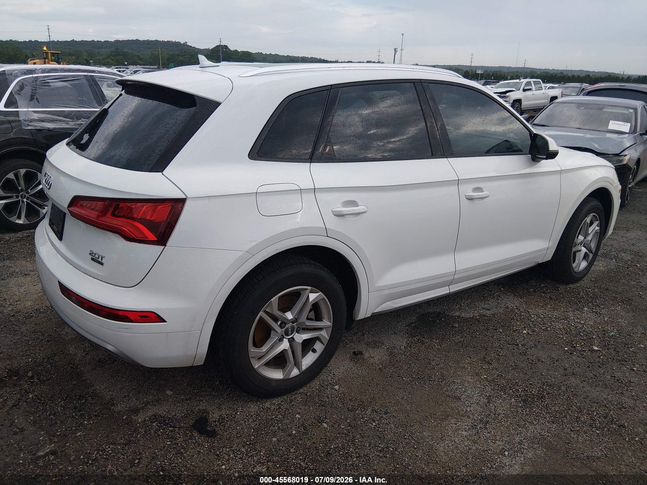 2018 AUDI Q5 2.0T PREMIUM/2.0T TECH PREMIUM · 4/11