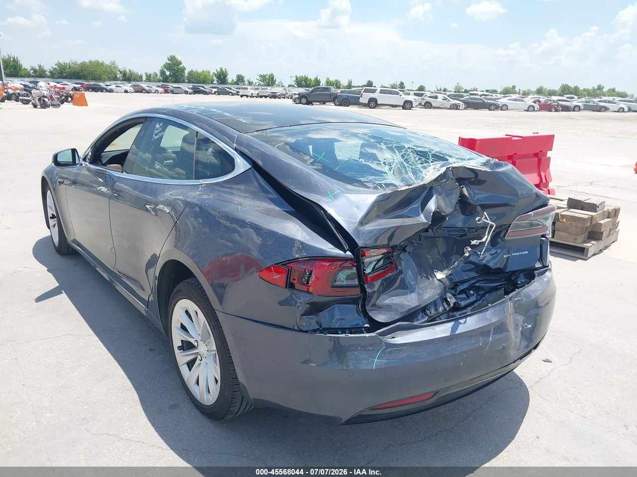 2020 TESLA MODEL S LONG RANGE DUAL MOTOR ALL-WHEEL DRIVE/LONG RANGE PLUS DUAL MOTOR ALL-WHEEL DRIVE · 3/10