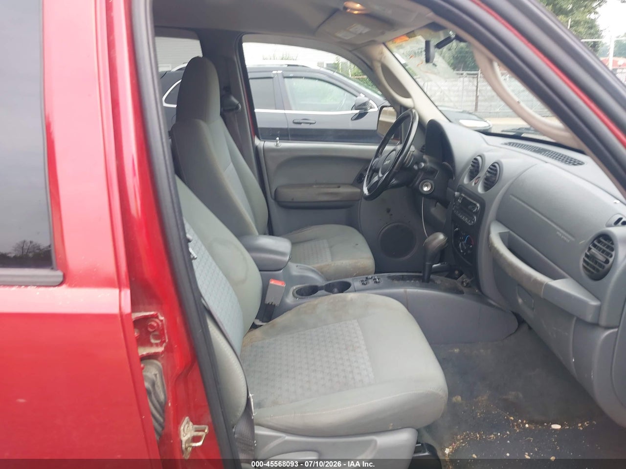 2005 JEEP LIBERTY SPORT · 5/11