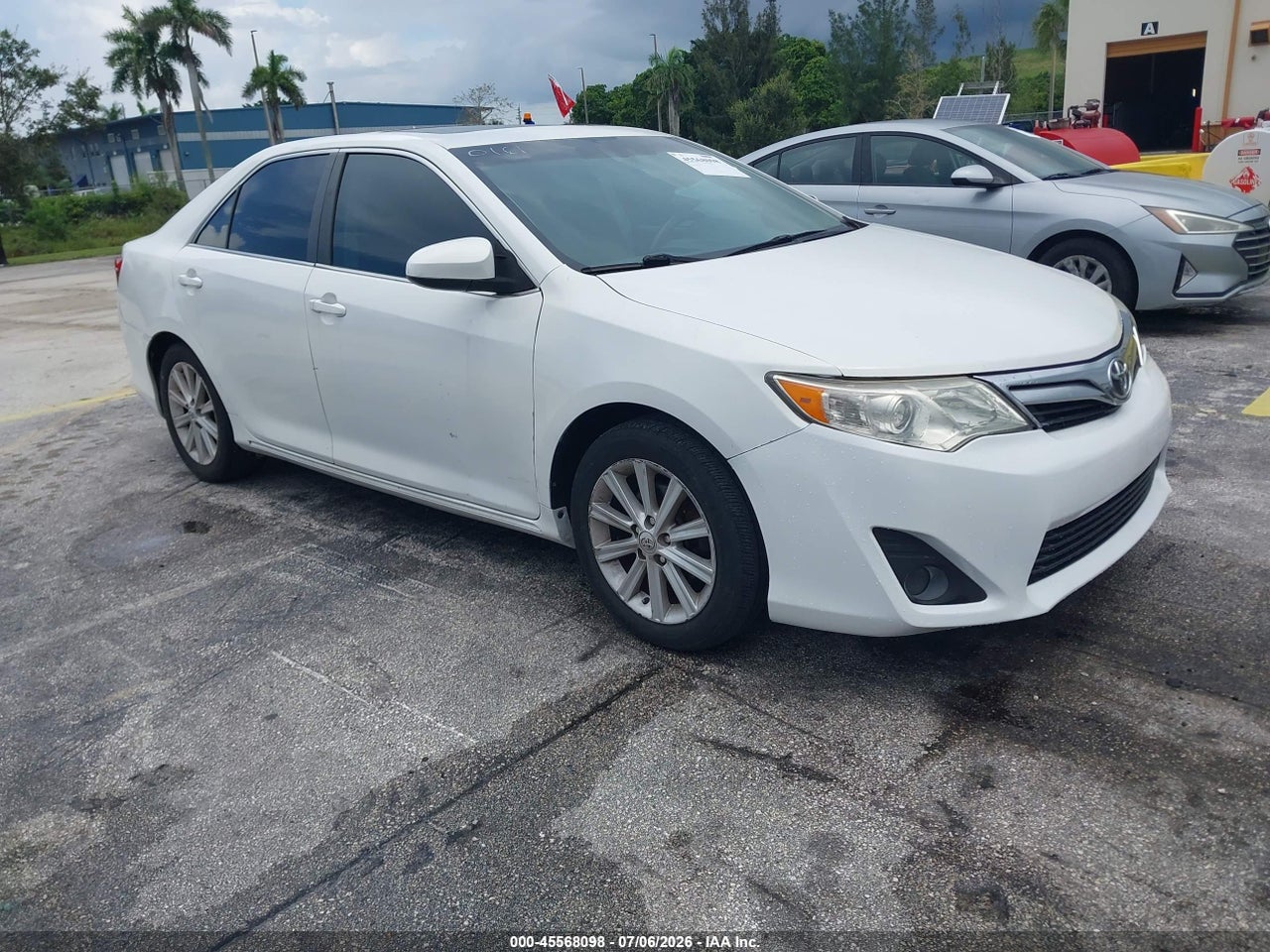 4T1BF1FK1CU****** · 2012 TOYOTA CAMRY XLE