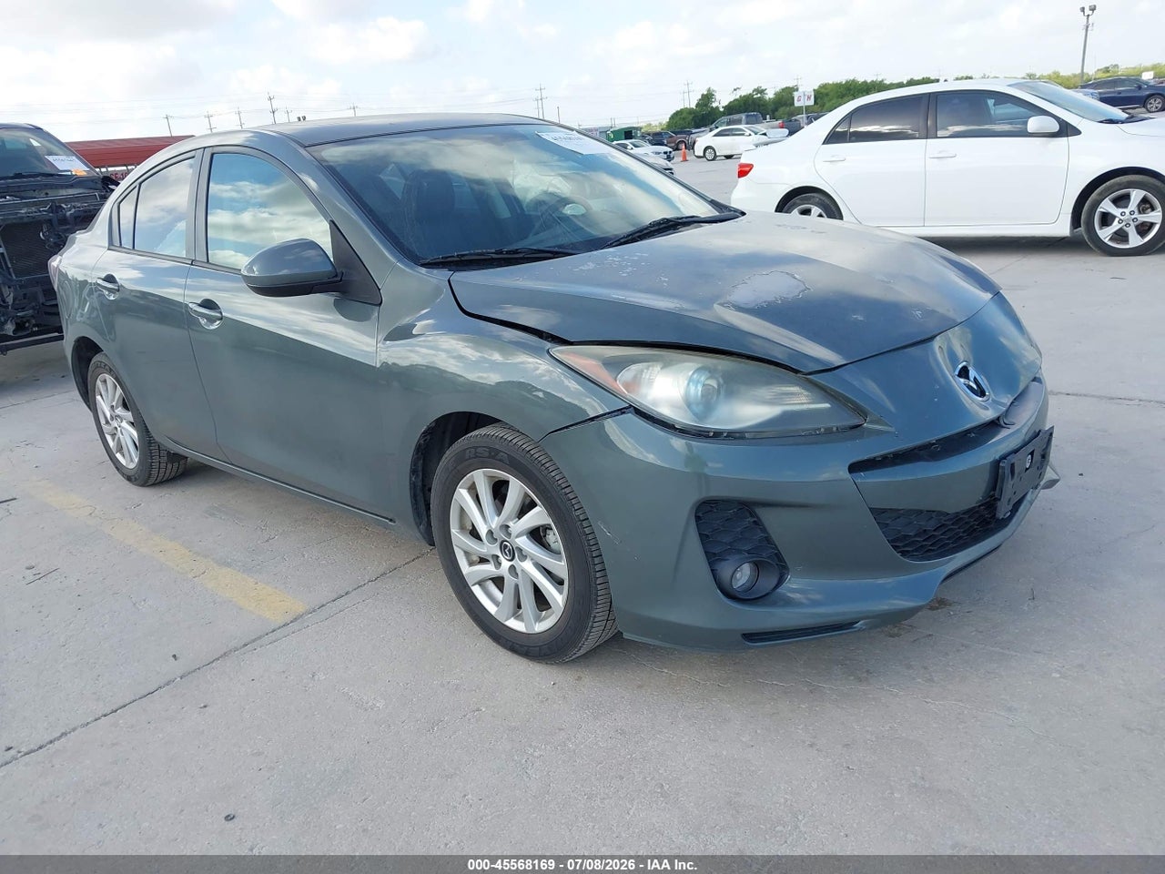 JM1BL1WP1D1****** · 2013 MAZDA MAZDA3 I GRAND TOURING