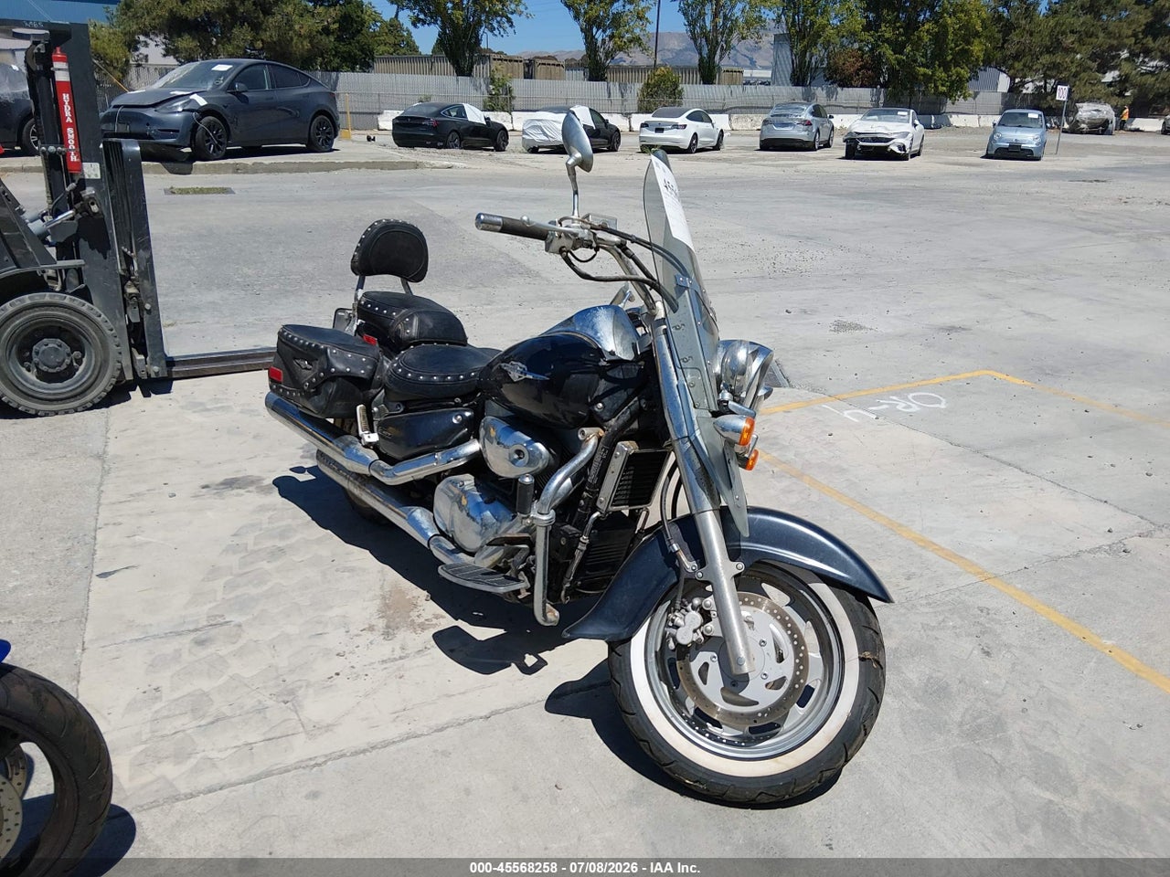 JS1VY52A962****** · 2006 SUZUKI C90