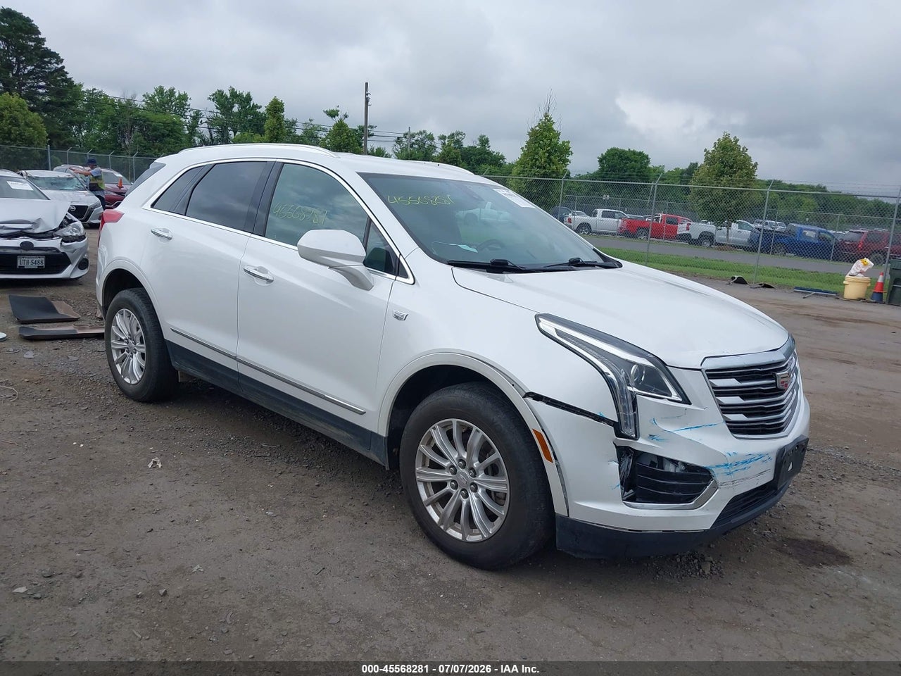1GYKNARS0HZ****** · 2017 CADILLAC XT5 STANDARD