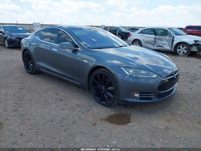 5YJSA1H17EF****** · 2014 TESLA MODEL S P85