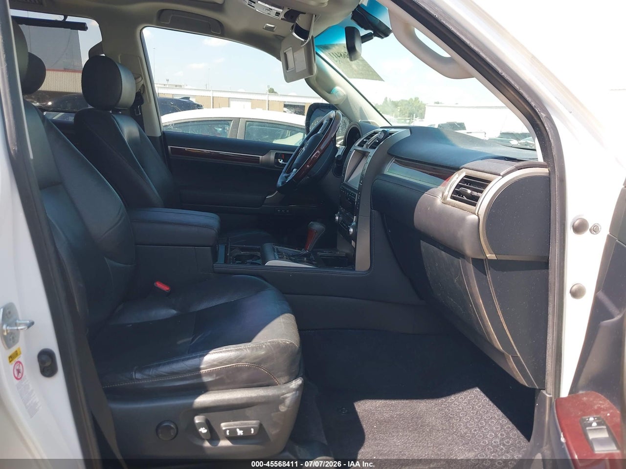 2017 LEXUS GX 460   · 5/11