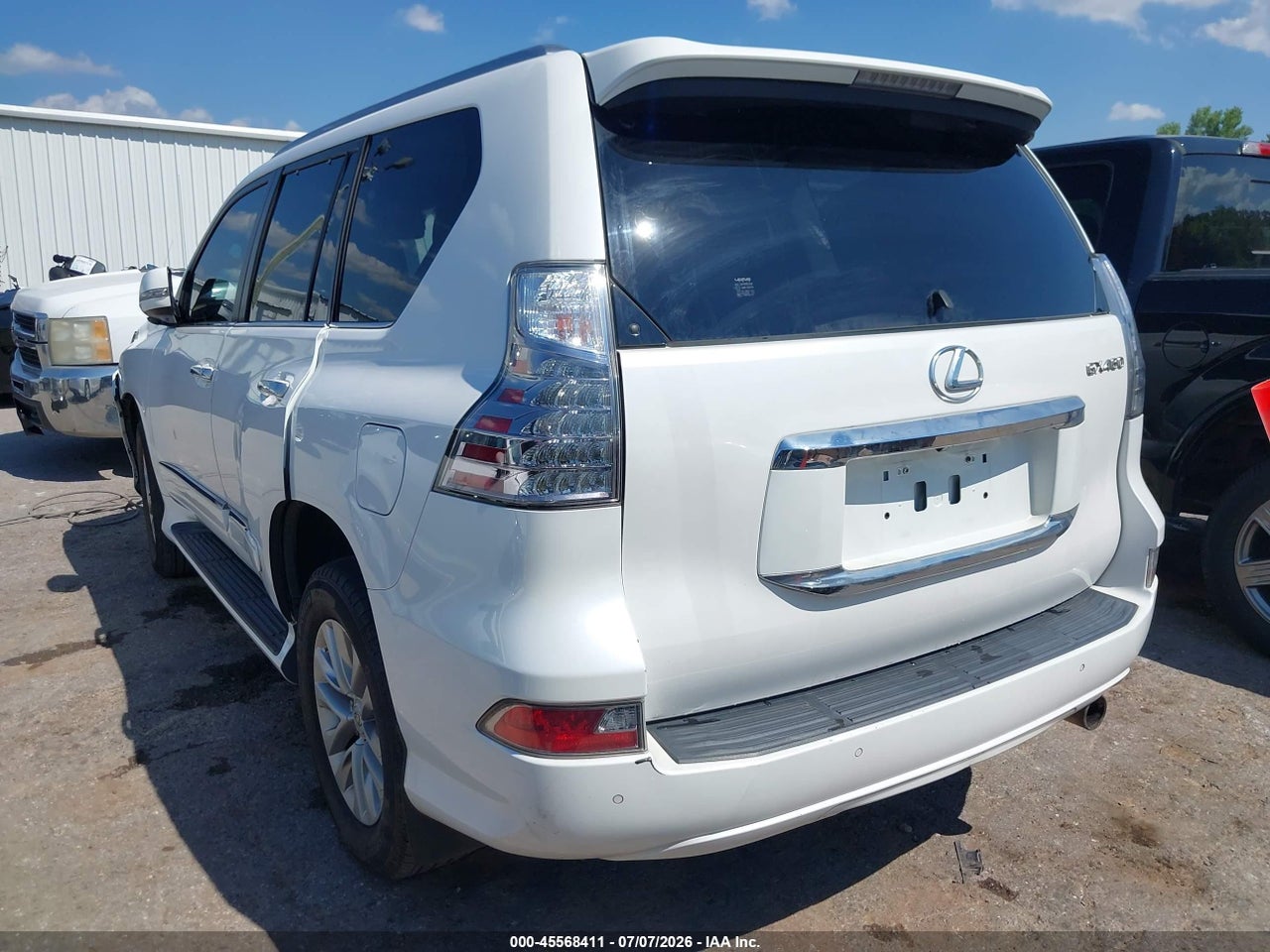2017 LEXUS GX 460   · 3/11