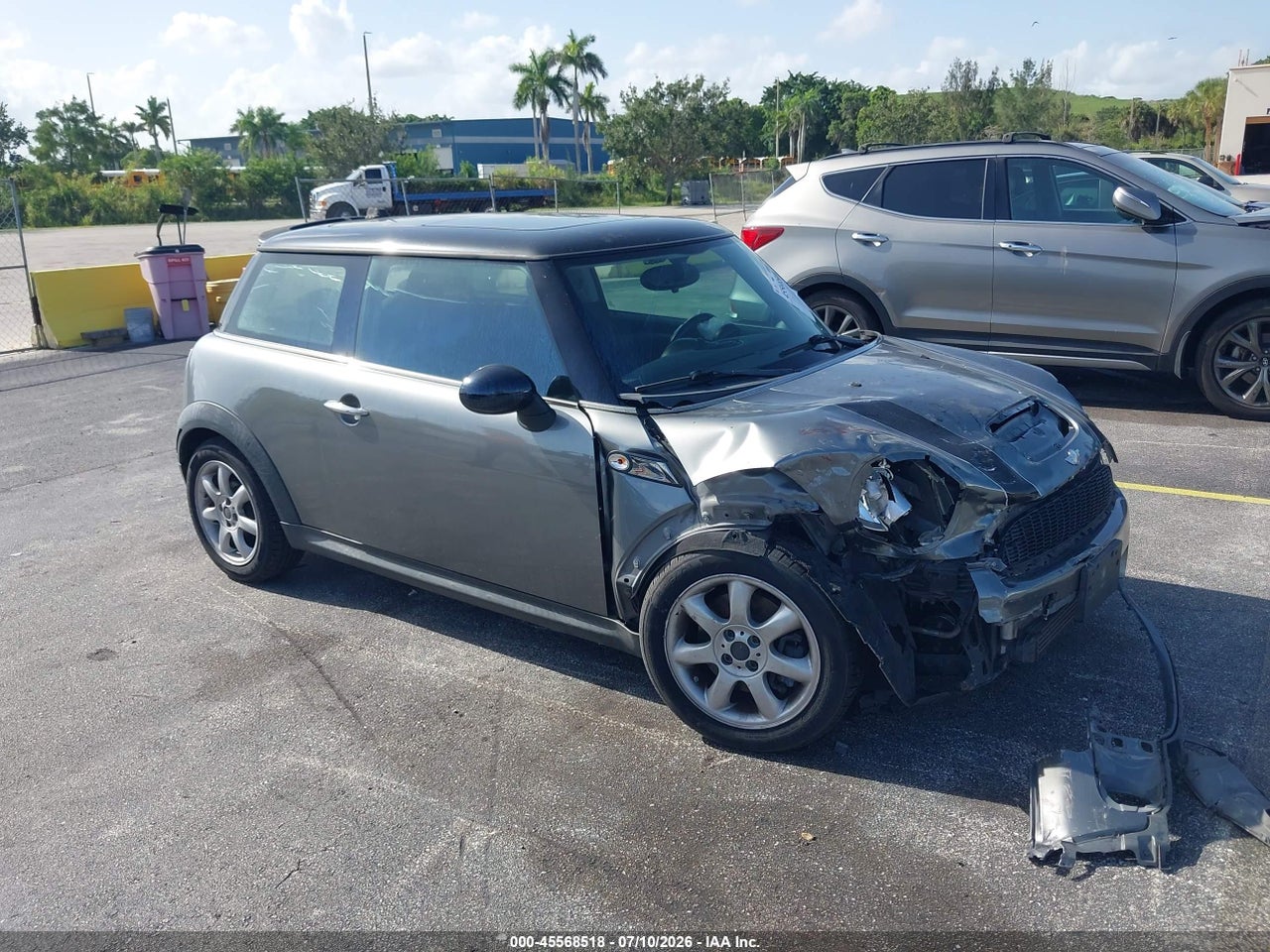 WMWMF7C58AT****** · 2010 MINI COOPER S
