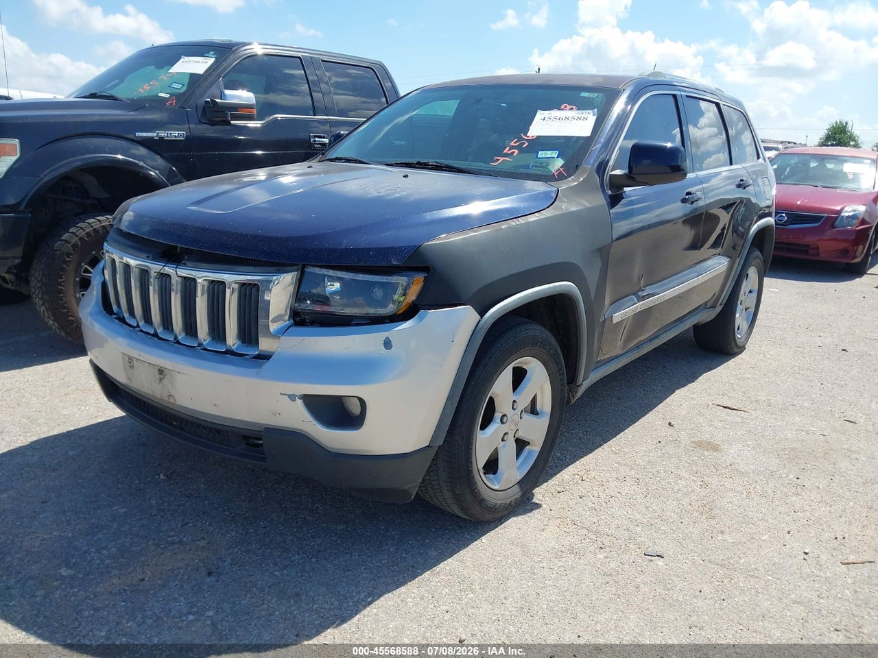 2012 JEEP GRAND CHEROKEE LAREDO · 2/11