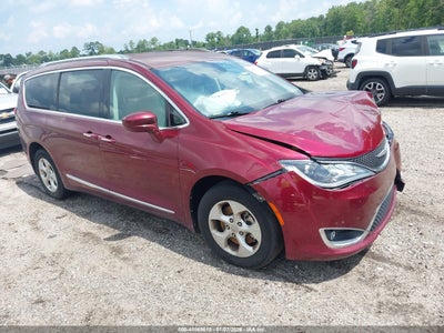 2C4RC1EG4HR****** · 2017 CHRYSLER PACIFICA TOURING-L PLUS