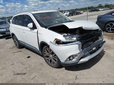 2017 MITSUBISHI OUTLANDER SE/SEL