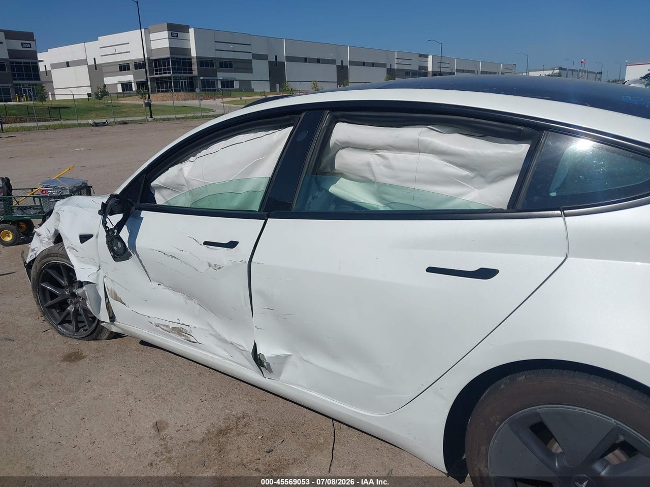 2023 TESLA MODEL 3 REAR-WHEEL DRIVE · 6/9